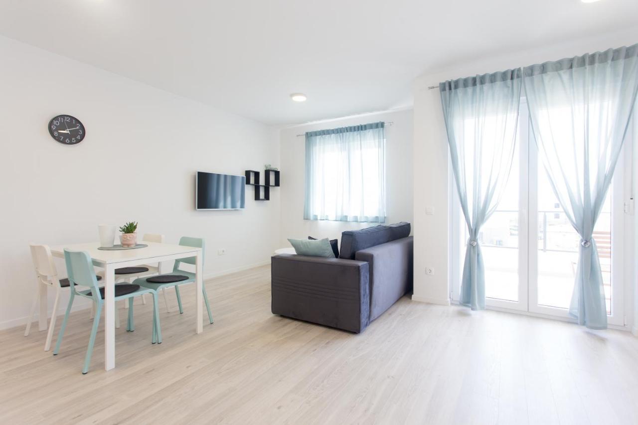 Delminium Apartment