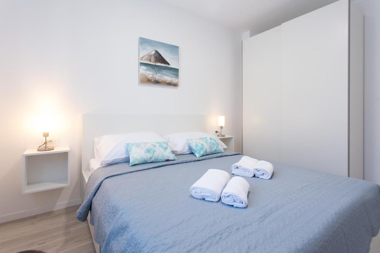 Apartment Delminium